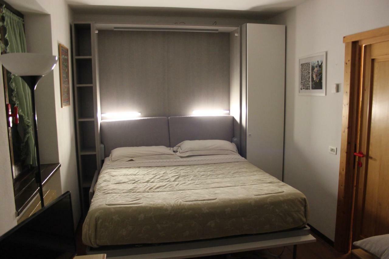 Grazioso Monolocale A Pochi Passi Dal Centro Cittadino Apartment คีเอซา อิน วัลมาเลนโก ภายนอก รูปภาพ